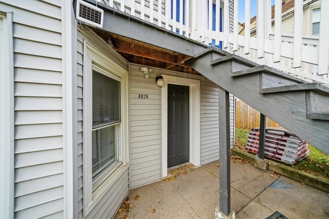 Photo - 8026 S Coles Ave Unidad 1-G