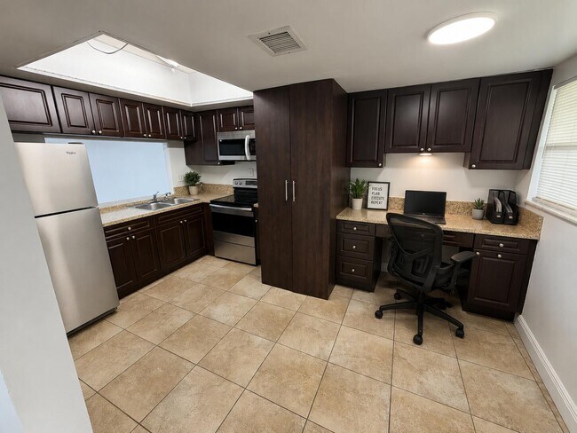 2500 Coral Springs Dr Unit 306