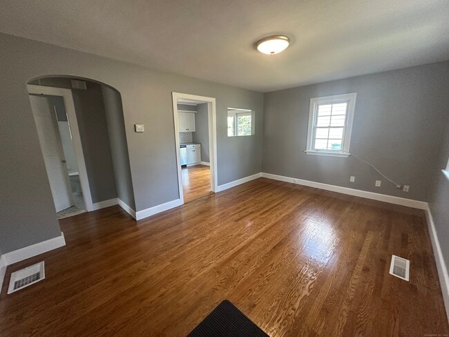 Photo - 18 Woodmont Rd