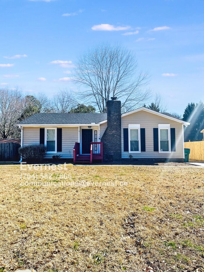 Photo - 3100 Chenango Dr House
