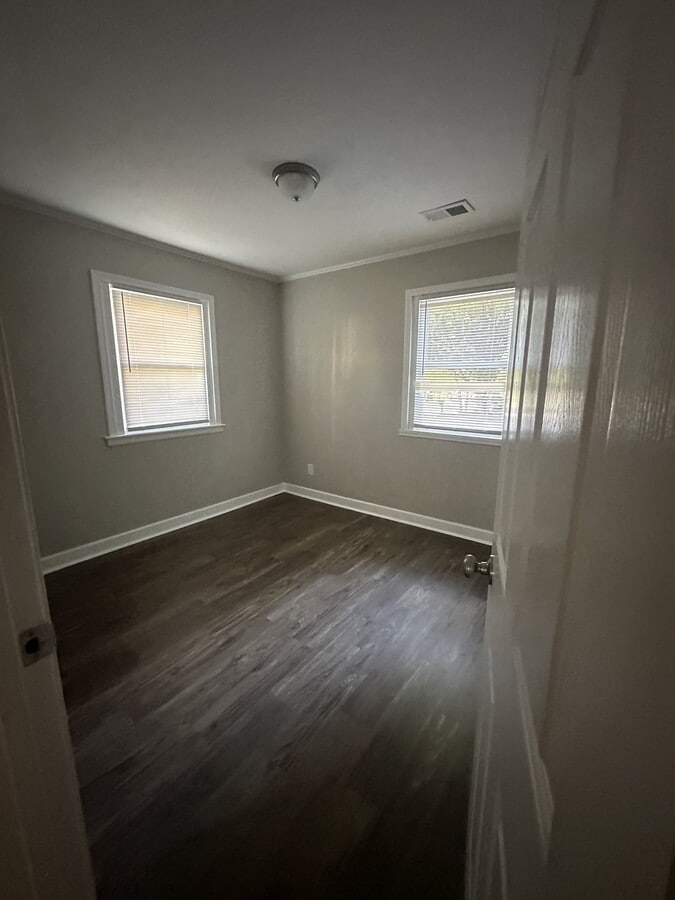 Photo - 408 Hobson St