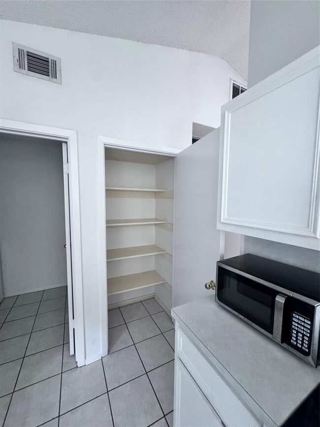 Photo - 3709 Tom Green St