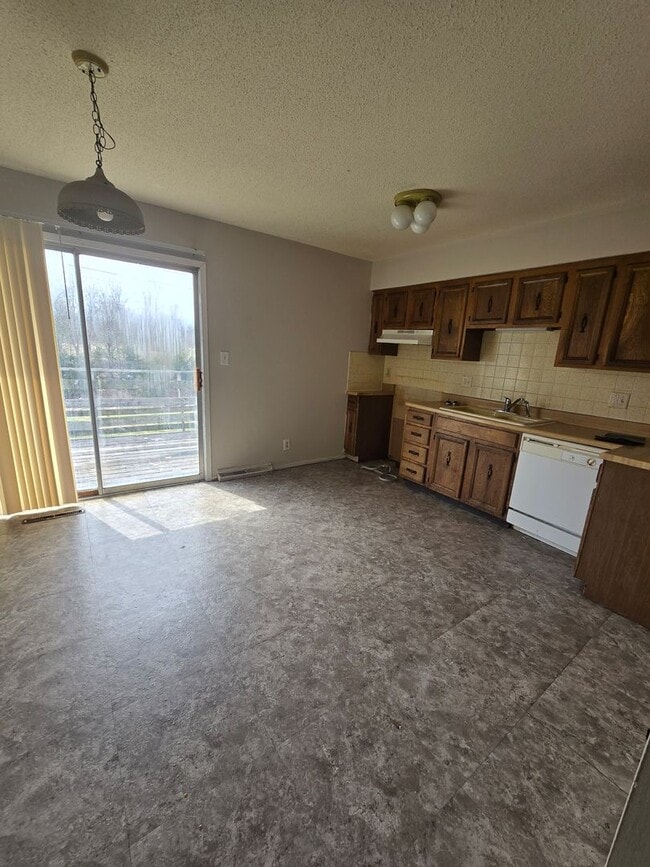 Photo - 4300-4302 Santa Barbara Dr-4302 Santa Barbara Dr Unit 4302 Santa Barbara Dr