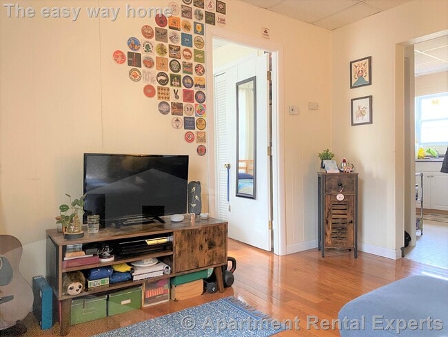 Photo - 57 Cedar St Unidad #4