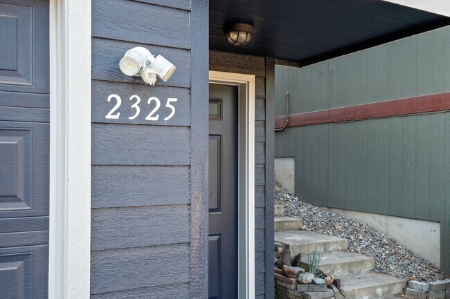 Photo - Downtown / Peaceful Valley 2 Bed 2 Bath ho...