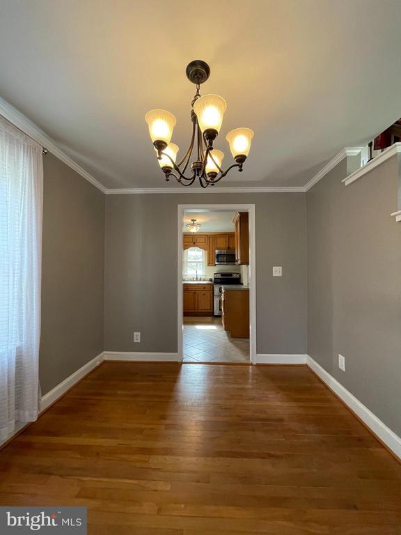 Photo - 7007 Grove Rd