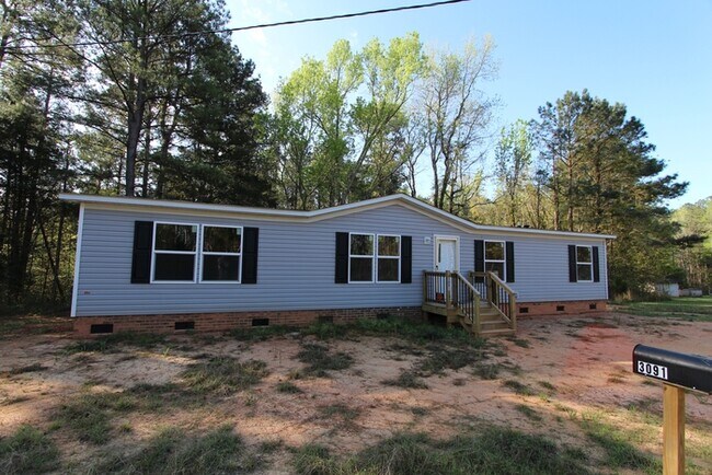 Building Photo - 3091 Shannon Rd