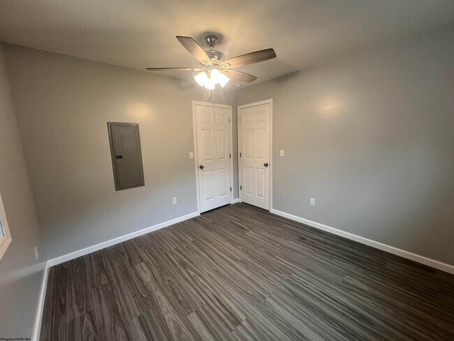 Photo - 2 bed, 1 bath house in Glenville, WV.