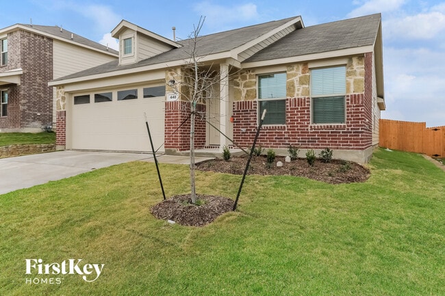 Photo - 448 Frio Pass Trl