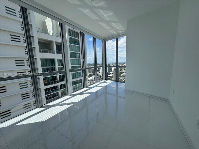 Photo - 1100 Biscayne Blvd Unit 4401