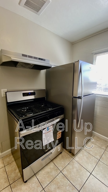 Photo - 2509 E Cochise Vista