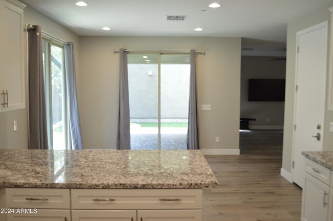 Photo - 7059 E Portland St