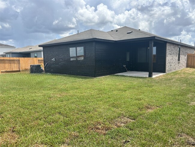 Building Photo - 1520 Jean Mdw Dr