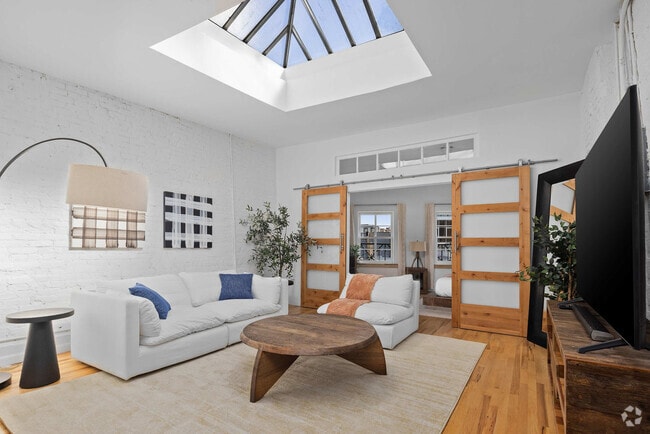 Building Photo - 354 Bowery Rental