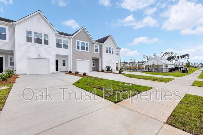 Photo - 753 Ridgley Dr