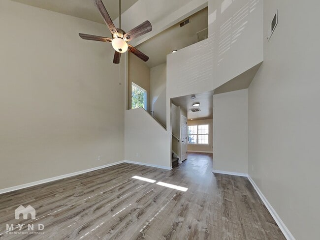 Photo - 5146 Brooktree Dr