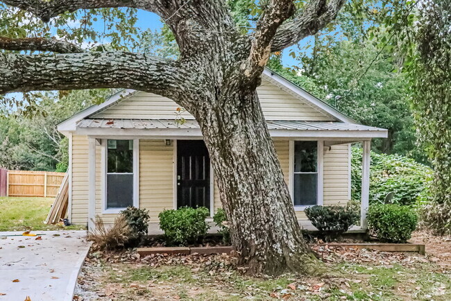 Building Photo - 1820 Moore Ln Rental