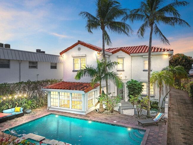 Photo - 414 Lake Shore Dr Unit ID1326850P