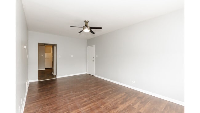 Photo - 4504 W Fullerton Ave Unit 2