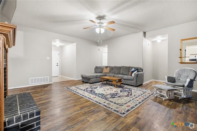 Building Photo - 3609 Ida Dr Rental