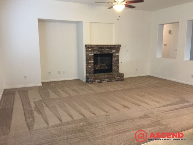 Photo - Comfortable 3-Bedroom, 2-Bath Home with Modern Kitchen