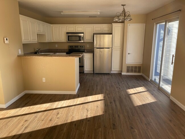 Photo - 2915 N Texas St Unit 1 BEDROOM 1 Bath Apartmen
