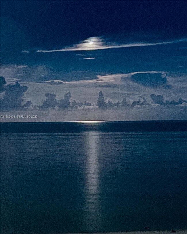 Photo - 5601 Collins Ave Unit 1607