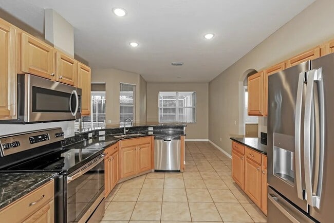 Building Photo - 1613 Loriana St Unit 2