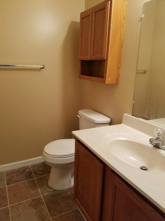 Photo - 207 Springvale St