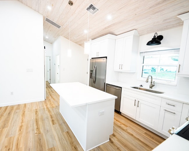 Photo - 539 N Garden Ave