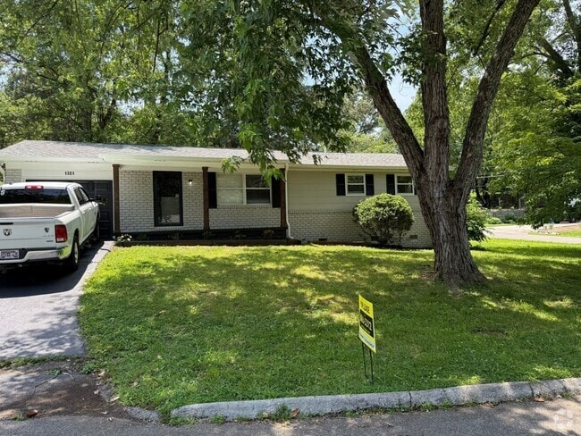 Building Photo - Renovated Rocky Hill Home