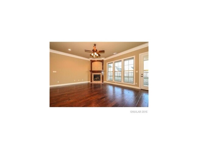 Photo - 4 Bedroom/3 Bath Home with Bonus Room in Gardens of Southgate