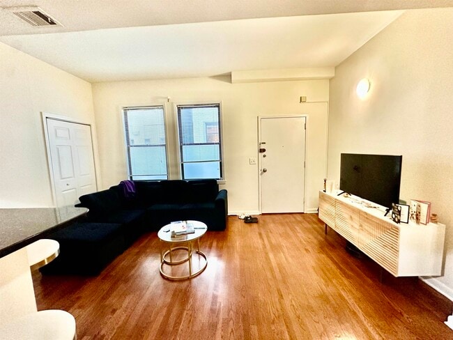 Photo - 187 Wayne St Unit 406C