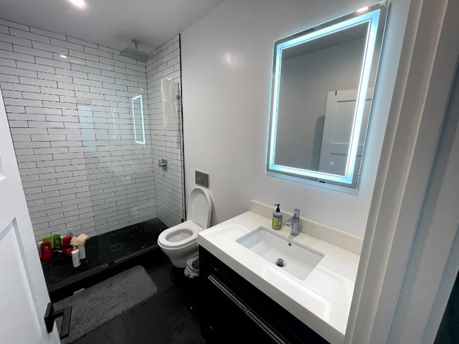 Photo - 77 Broad St Unidad 77