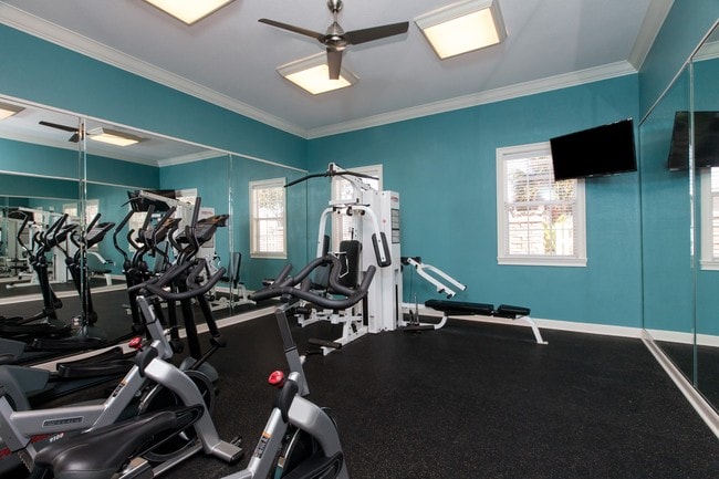 Photo - Riverside Apartments