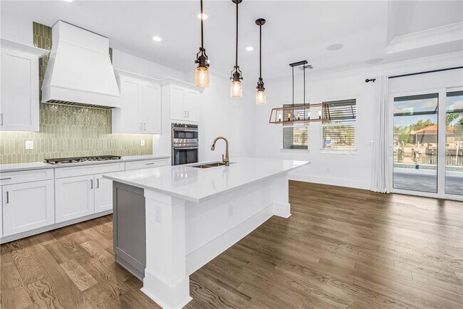 Photo - 513 17th Ave E