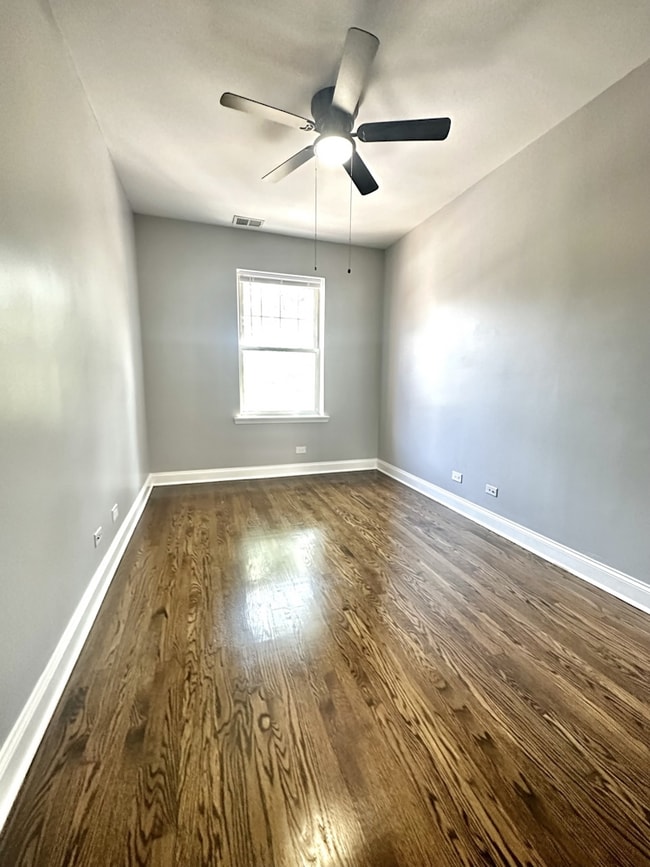 Photo - 4454 N Sheridan Rd Unit 2