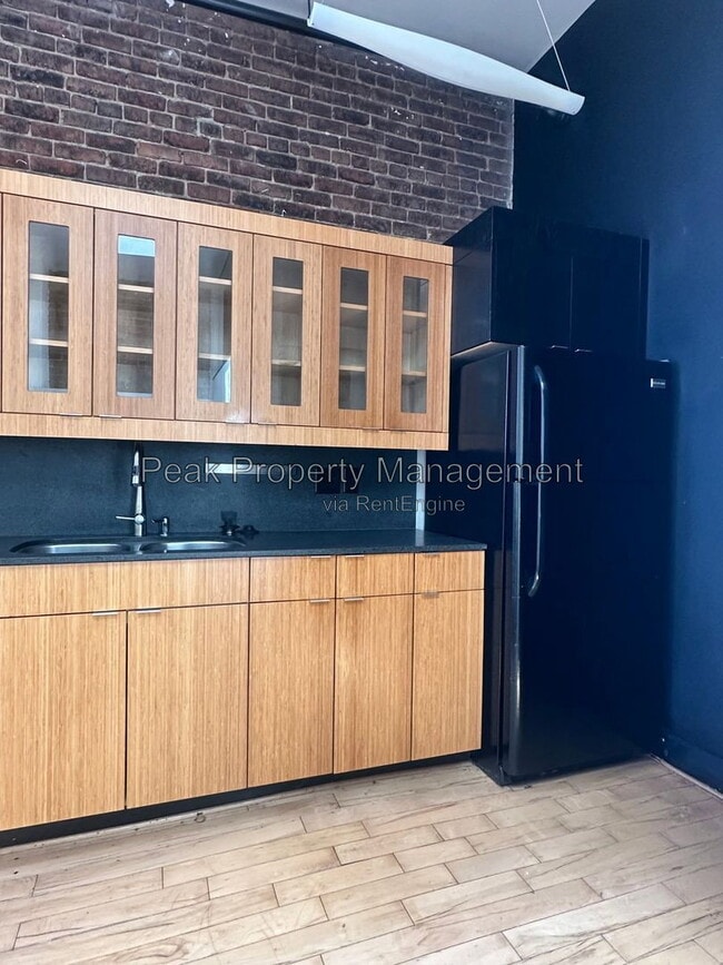 Photo - 205 E Broad St Unit 210