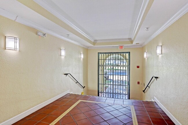 Photo - 630 S Sapodilla Ave Unit 321