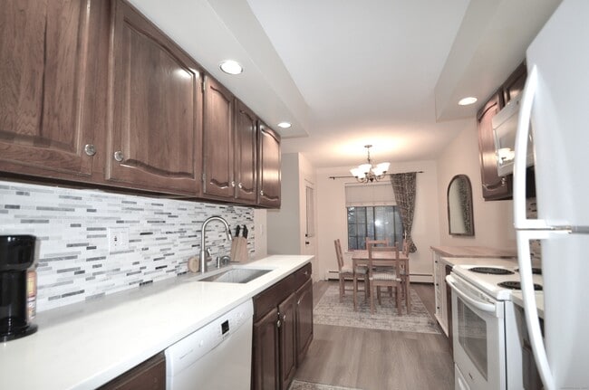 Photo - 125 Warner Hill Rd Unit 27