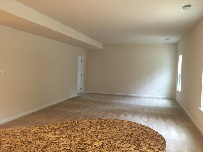 Photo - Spacious 4-Bedroom Richmond Retreat with 2...