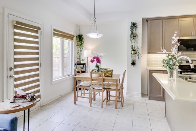 Photo - 1161 Carnegie Dr