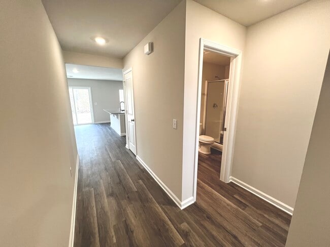 Photo - 60 Ruffian Ct