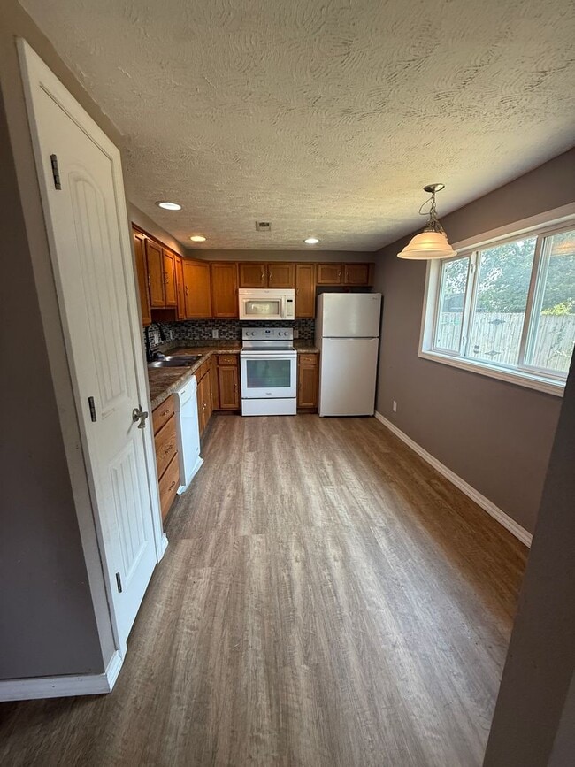 Photo - 3 bedroom/1 bath house