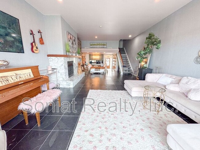 Photo - 7300 Lakeshore Dr Unidad Apt. 16