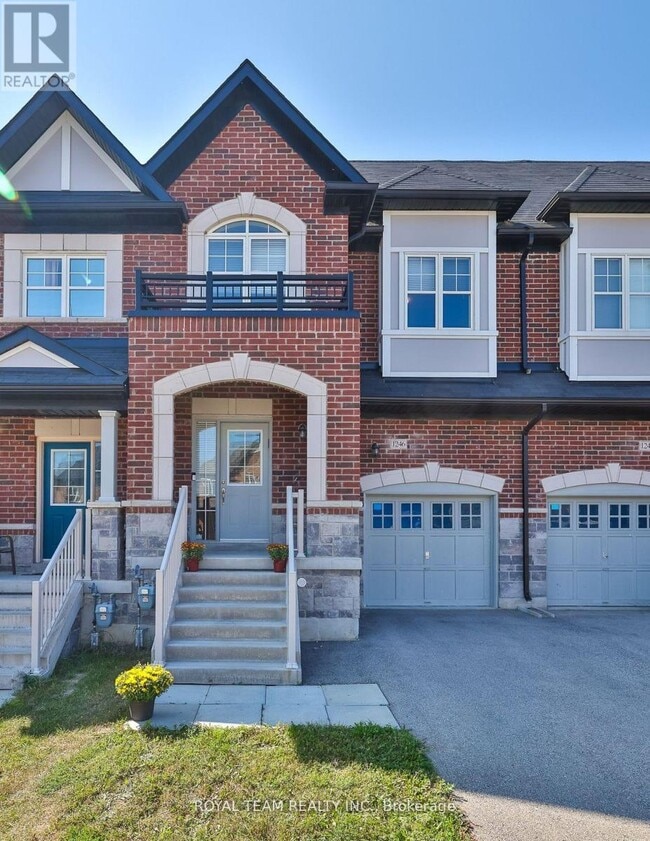 Photo - 1246 Peelar Cres