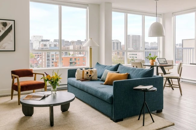 Photo - 377 O'Connor