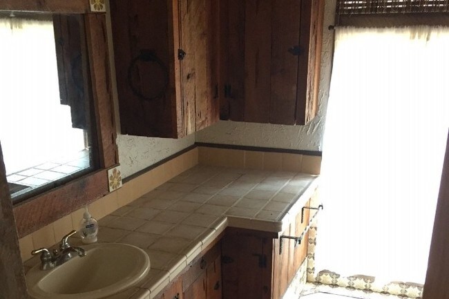 Photo - 23428 Califa St