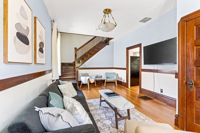 Photo - 4135 N Mississippi Ave Unidad SI ID1611941P