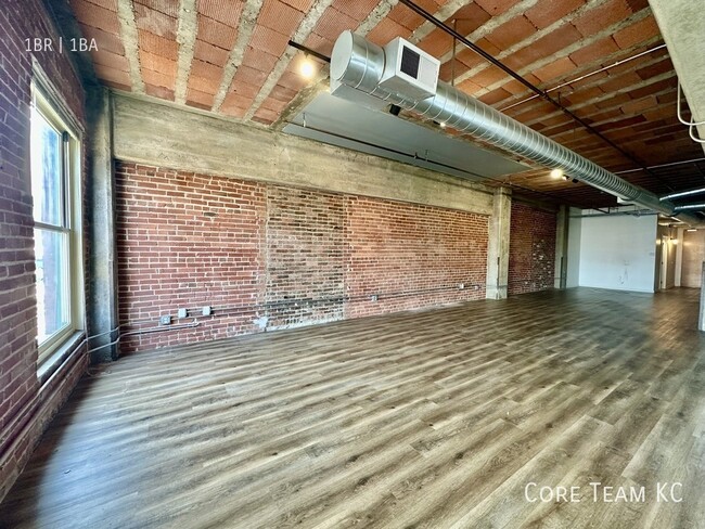 Photo - 204 Walnut St Unidad 316